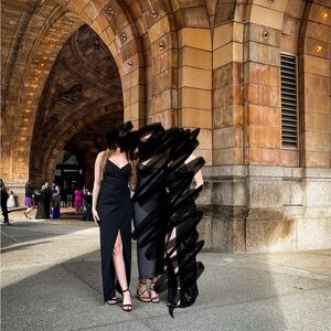 Elegant Black Evening Dress